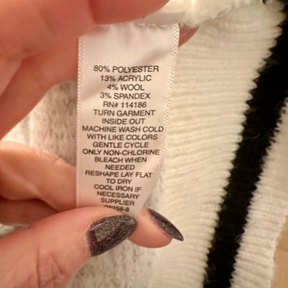 Liz Claiborne Womens Turtleneck Long Sleeve Striped Pullover Sweater - Picture 2 of 7